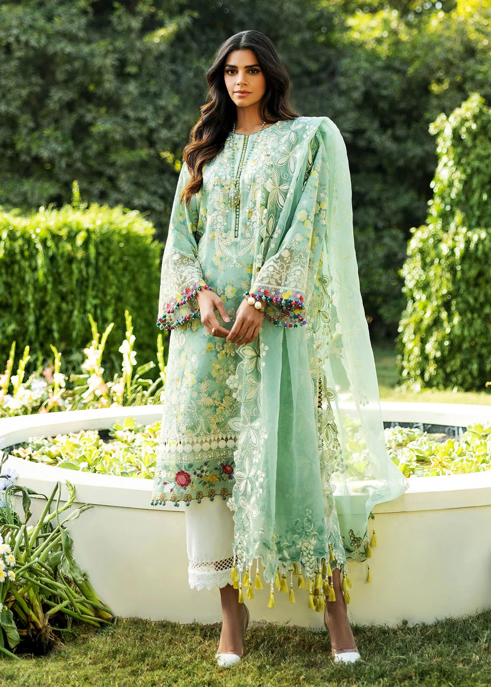 SP-482 3Pc Printed and Embroidered Lawn Shirt with Embroidered Organza Dupatta