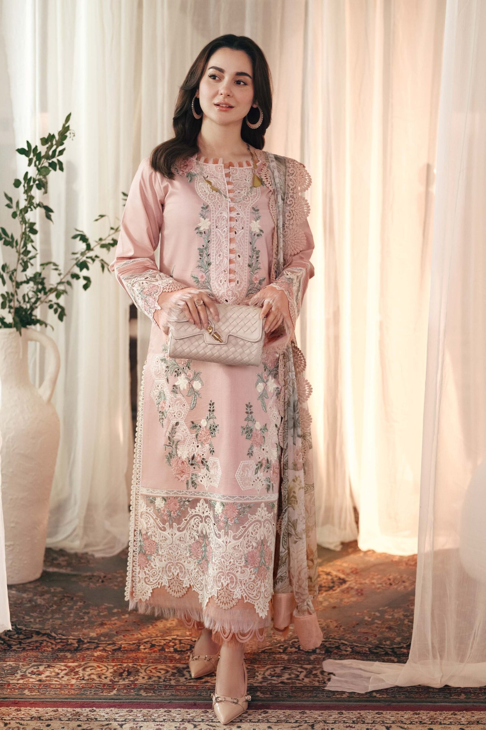 3 Piece - Unstitched Embroidered Lawn Fabric QL-2765